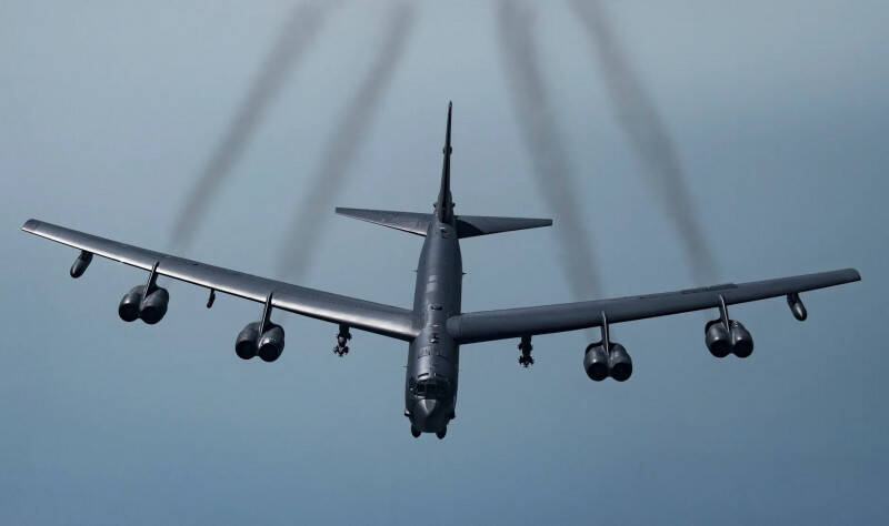 B-52墜毀引關注 這款70歲老轟炸機為何仍是美軍主力?