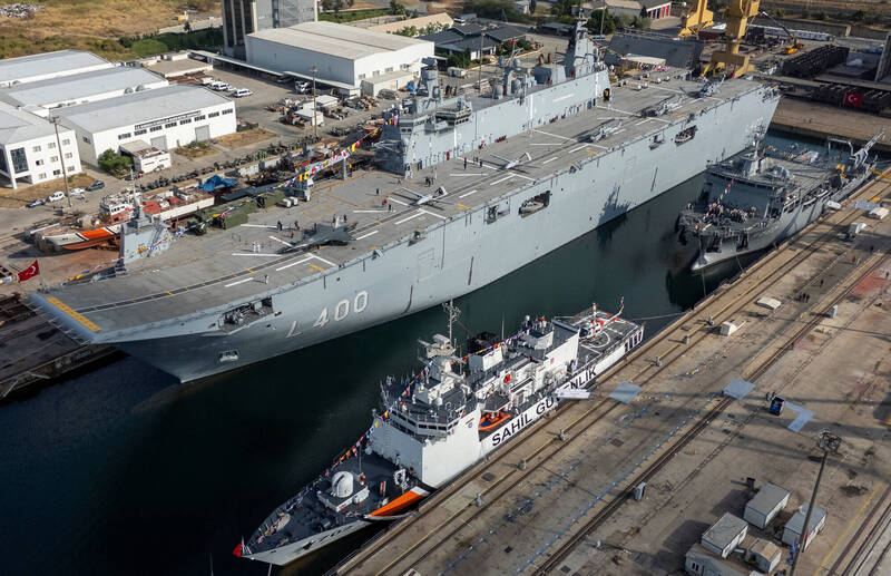 航艦不再只操作有人戰機 中國、土耳其、南韓、葡萄牙擁抱無人新科技