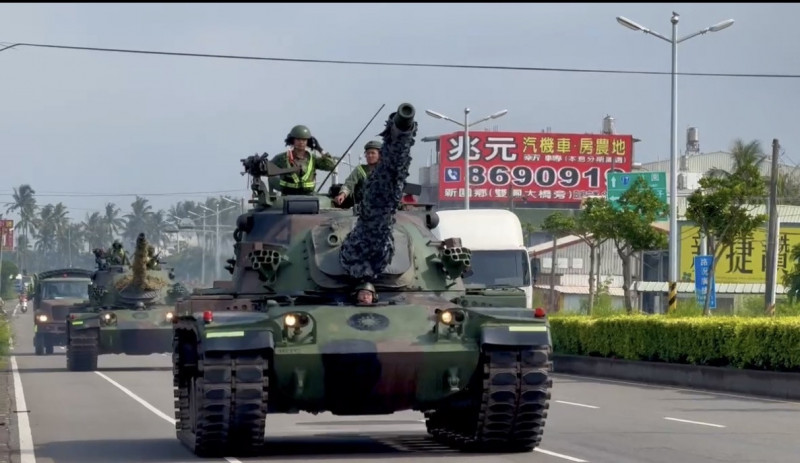 獨家》逆向戰術機動打破慣例!漢光實兵第7天 戰甲車隊「由高往屏」馳援屏東