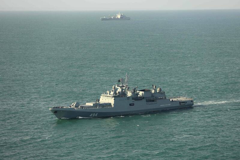 俄艦頻護航「影子艦隊」 英海軍監控活動較去年同期增25%