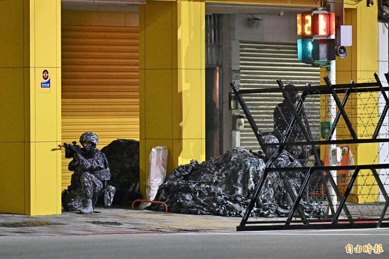 漢光42》雲豹、無人機出籠！憲兵首封光復大橋演習 爆炸聲四起超震撼