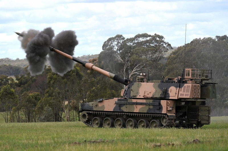 澳洲首支AS9自走砲連成軍 30秒內開射、2028年達全面作戰能力