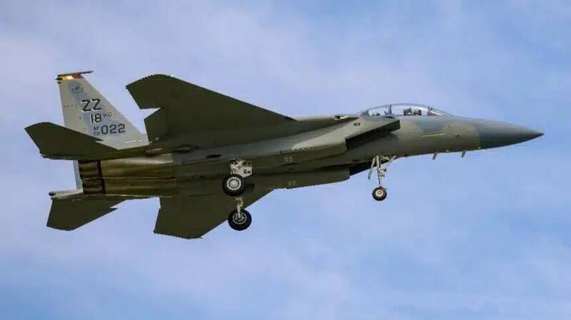 距台最近美軍基地!首架F-15EX掛上「這2字」尾碼首飛