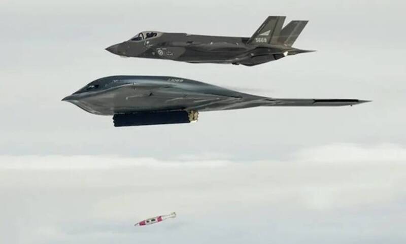 B-21年兩度擊沉退役軍艦!北歐用QUICKSINK、西太平洋射LRASM