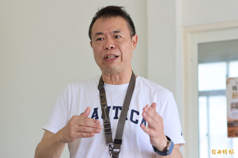 屏科大木材科學與設計系副教授龍暐。（記者方瑋立攝）