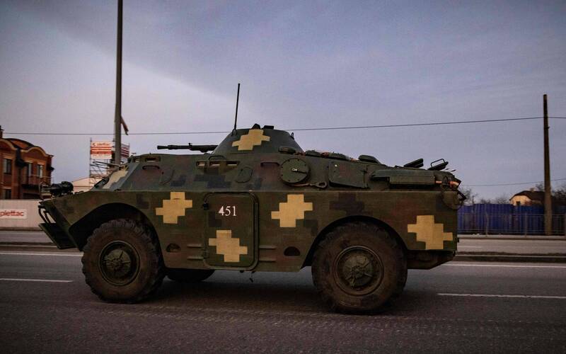 蘇聯製老裝甲車變身!烏軍爆改BRDM-2 力拼1000公里外也能遙控