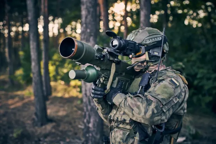 波蘭領軍4國砸700億採購「雷霆」單兵防空飛彈 2030年前交付數千枚