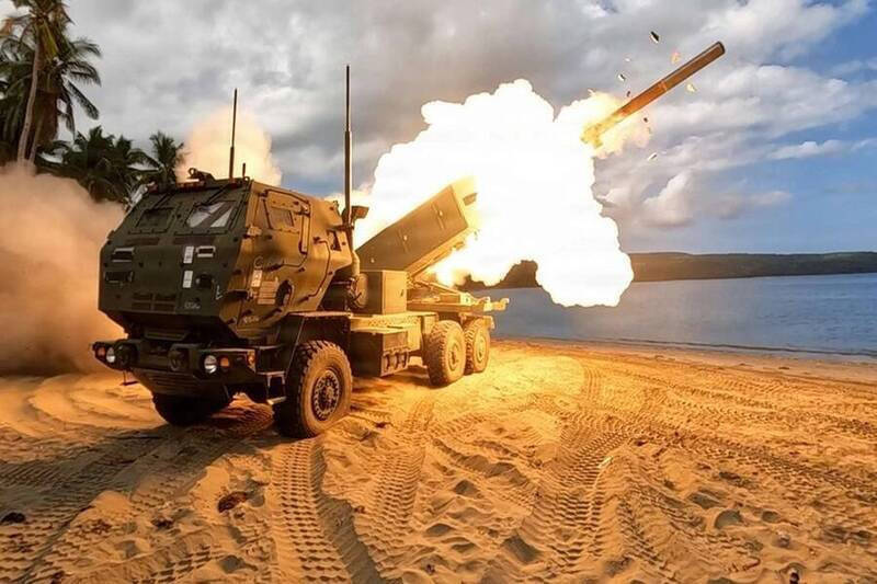 海馬士火力再延伸 美陸軍採購洛馬射程2倍增程型火箭彈