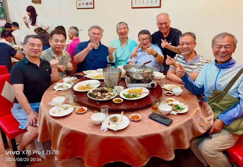 《眷味正濃－桃園眷村裡的美味食光》隱之膳，顯之饈 上校主廚張振中