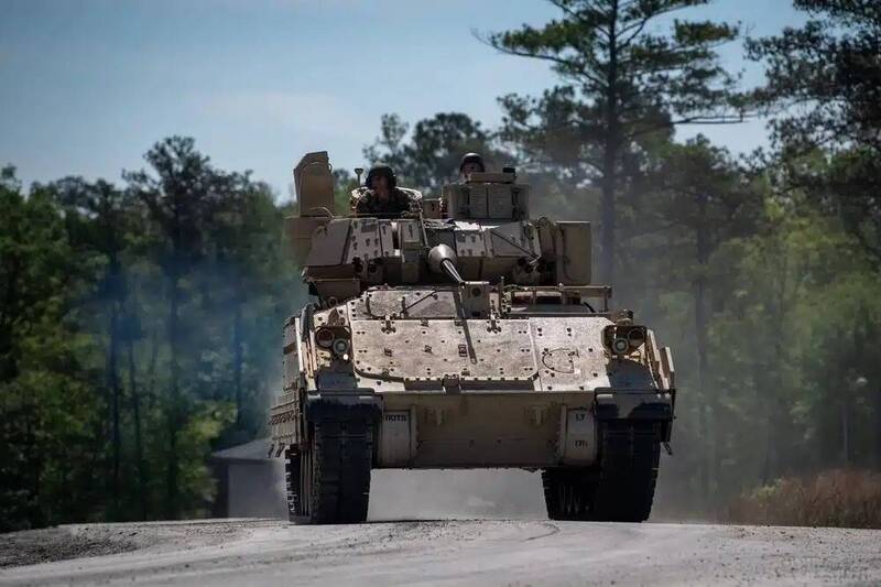 M2「布萊德雷」（Bradley）步兵戰鬥車自1981年起服役至今。（取自美軍DIVDS網站）