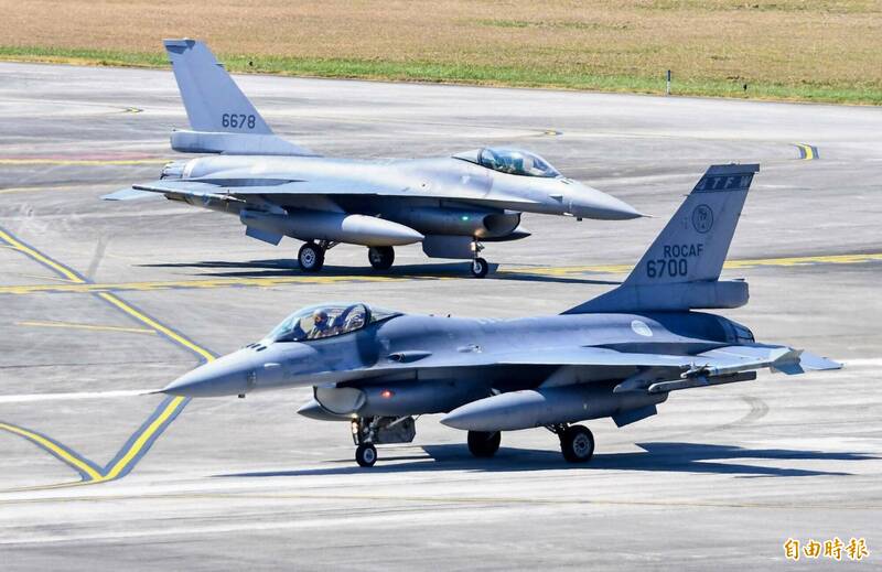 首批F-16V BLK70接收再等等?2機今從夏威夷起飛傳又折返
