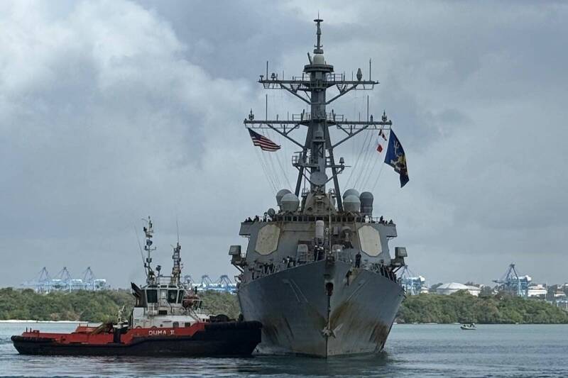 打伊朗拖長部署!美驅逐艦靠港非洲 美海軍擬擴大印度洋後勤節點