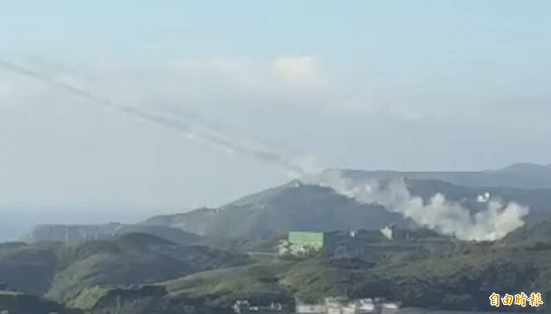 賴總統今晨視導精準彈藥射擊 共軍無人機台東外海窺伺遭我監控鎖定