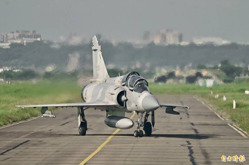 維繫幻象2000戰機訓練能量 空軍斥資4.66億委託法商保修模擬機