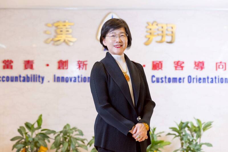 從被點名檢討到航太圈齊讚 漢翔女總莊秀美帶頭衝 勇鷹全數交機