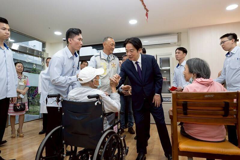 榮民赴軍醫院就醫 健保部分負擔 10/1起由退輔會全額補助