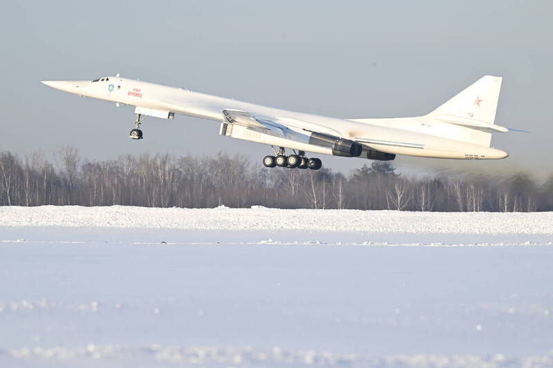 全球唯三超音速轟炸機之一 俄Tu-160「黑傑克」8成系統升級