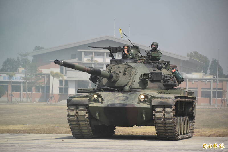 陸軍三款主力戰車命運大不同!CM11撞分隔島引關注 未來將逐步封存