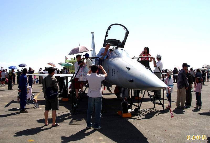 講武堂》台東基地超大型機庫的風險