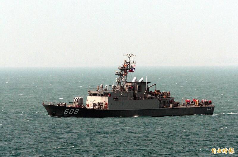 海空軍8月精準飛彈射擊  錦江級與大字號擔任靶艦