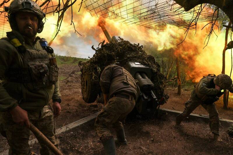 潮濕天氣恐使行軍困難 美最高將領：烏軍攻勢可能僅剩30天