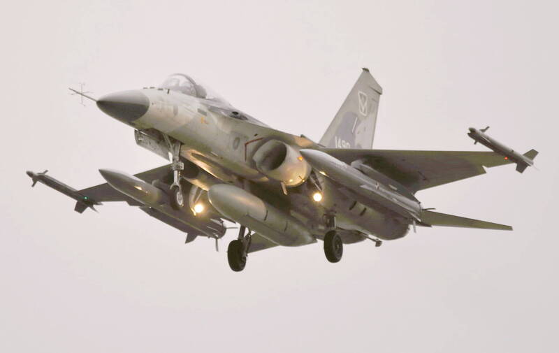 IDF掛「空射雄三」起飛畫面被目擊！ 今掛載模擬彈升空測試