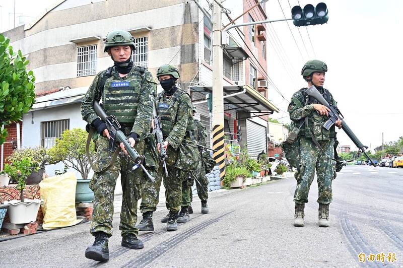 陸軍今年度後備教召目標逾11萬人 14天教召者增2.4萬佔近半