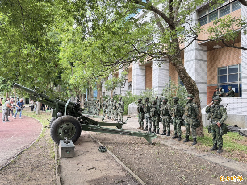 漢光41》206旅「快狠準」操作榴砲 武器射擊+戰傷救護練基本功