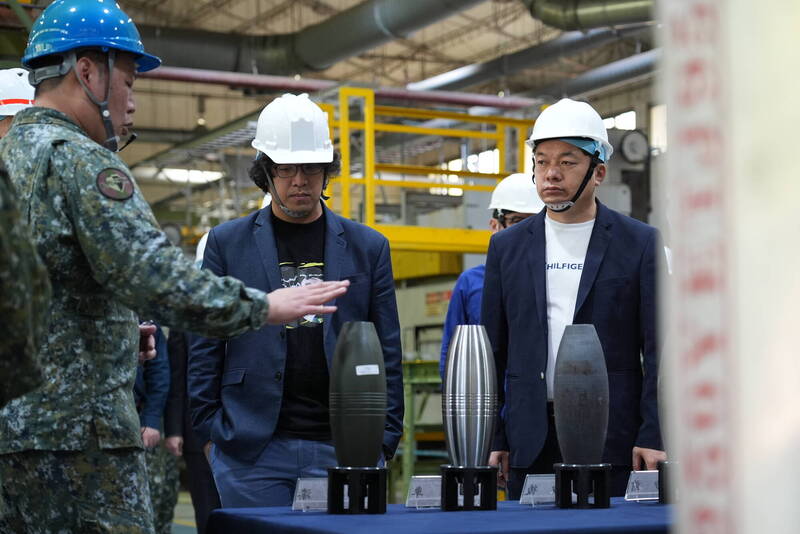 T112新型步槍量產中 國防委員會7/24考察軍備局205廠兼「性能體驗」