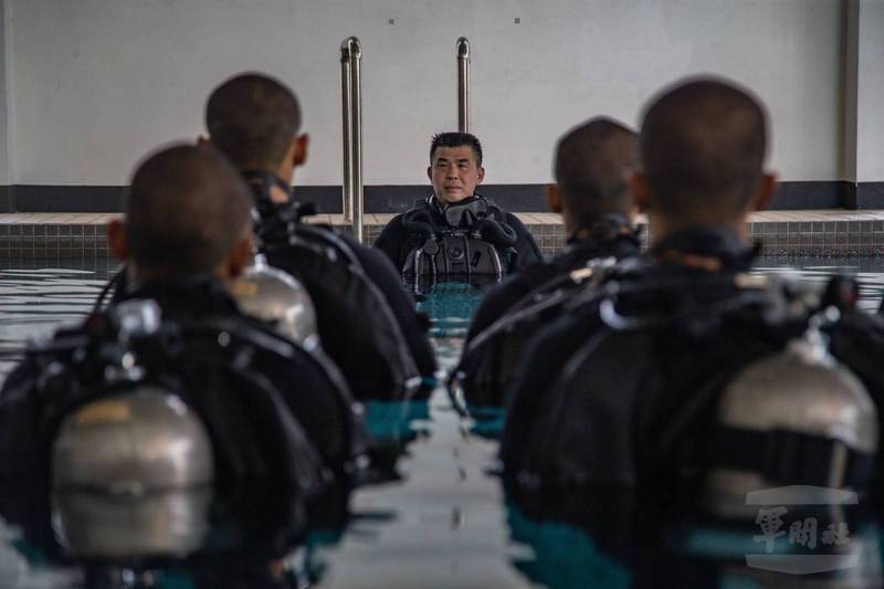 賴總統點將》「人間凶器」升少將 苑汝瑋丶楊怡泰經歷太驚人