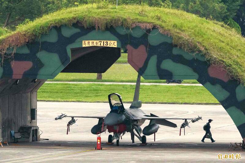 別與15萬過不去！ 「營保法」8/1起實施 爾後基地拍照要注意了