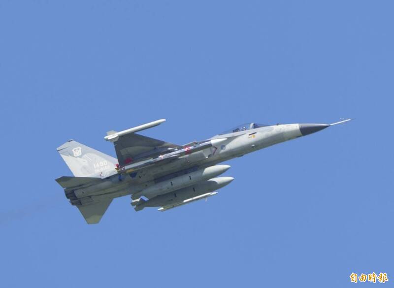 空射雄三飛彈測試加快腳步  8月中旬再於台中外海空域演練