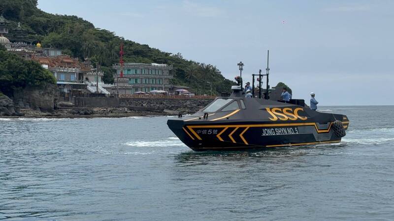 「中信五號」無人船可偵蒐、群攻 將與「萊多斯」等美商攜手搶攻市場