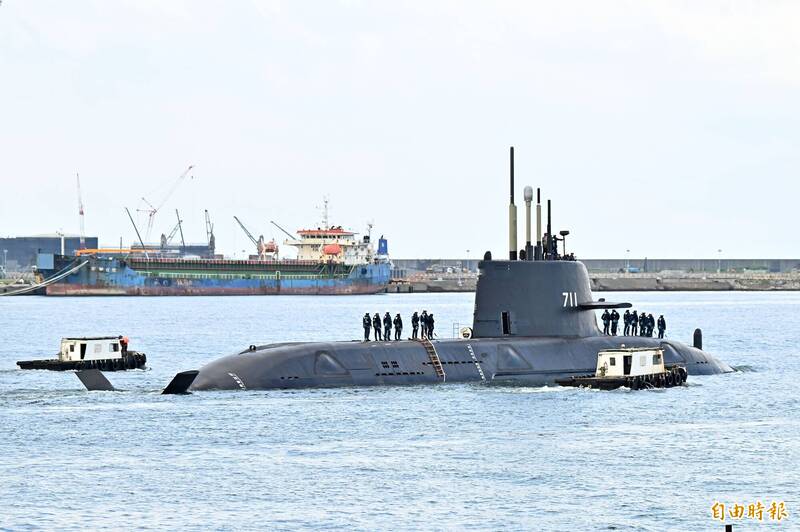 海軍加緊調校海鯤潛艦2系統拚潛航 王定宇：稍有落後仍循序漸進
