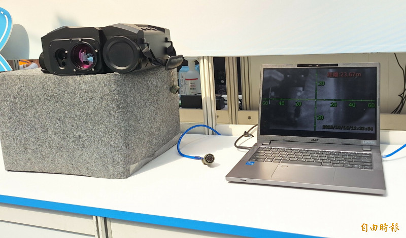 軍備局開發「手持式測距熱像儀」 居然是為M60、獵豹砲車設計