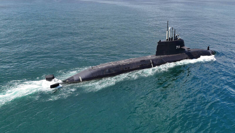 海鯤號「首次造艦整合不易」延宕 國軍、台船、系統原廠漸進研改