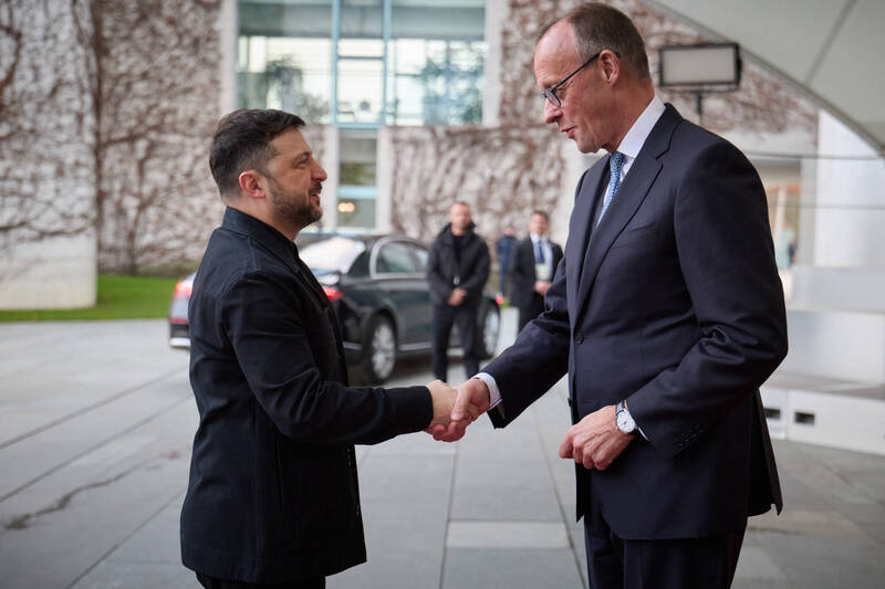 除了歐盟還有德國 烏克蘭獲4千億援助  購愛國者、自走砲