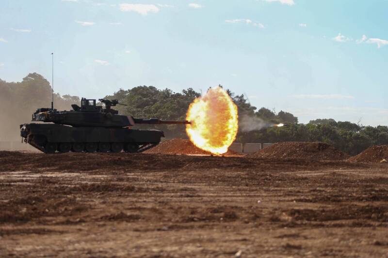 無懼中共「正義使命」環台軍演 陸軍M1A2T戰車射擊訓練畫面曝光