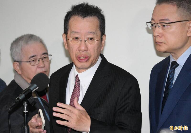 通信部隊編回陸軍 顧立雄：資通電軍會成為專業性部隊