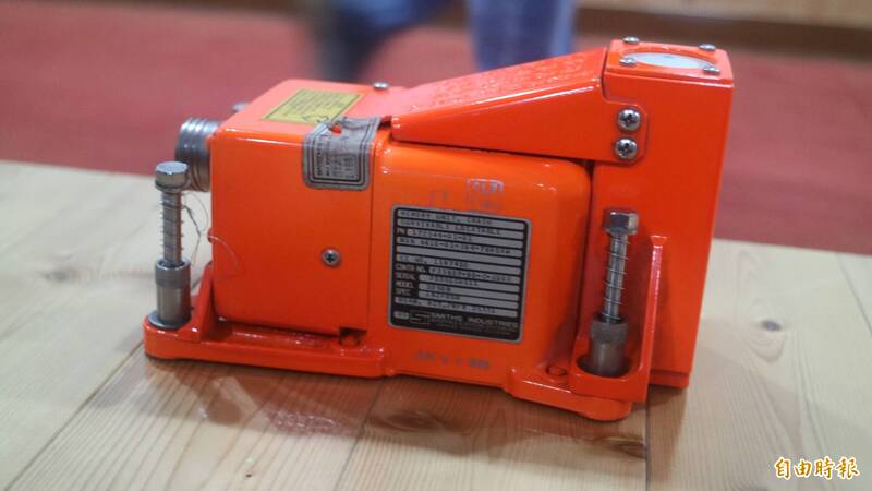 F-16V戰機黑盒子並不「黑」 可撐1個月且要靠「聽」的尋獲