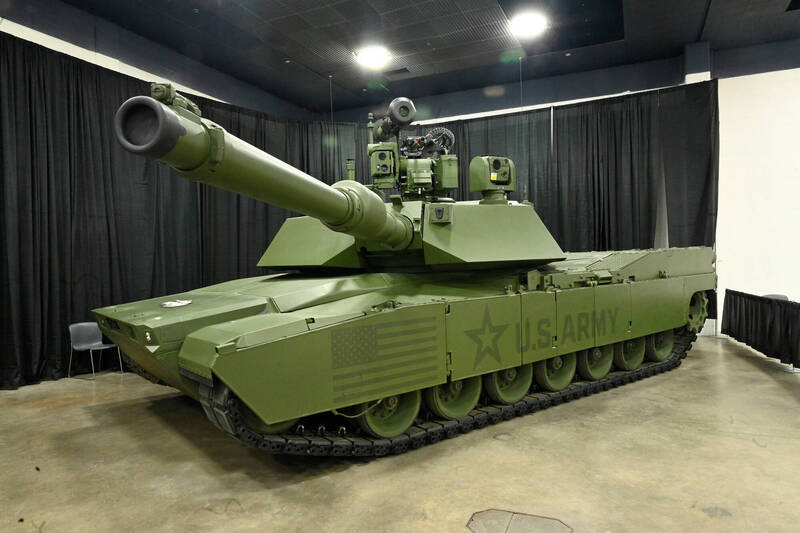 美陸軍新一代M1E3戰車原型車亮相 砲塔竟裝「標槍」飛彈