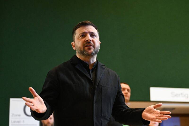 梅復興批澤倫斯基：烏克蘭應為過去30年助長中國軍力威脅道歉