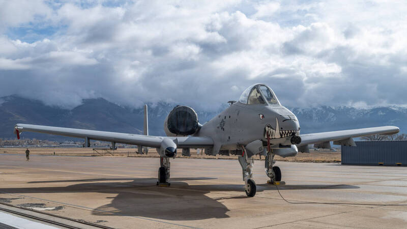 最便宜的敵人逼出最老的飛機？美軍A-10重返戰場凸顯退役爭議