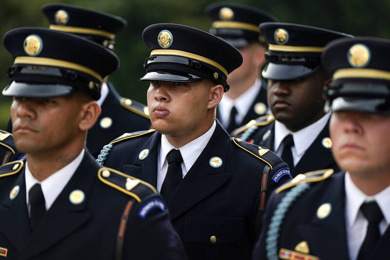 高齡兵更穩定？美軍放寬入伍至42歲 江炘杓指這三啟示值得我國參照