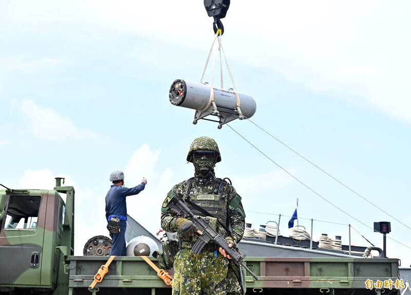 萬元水雷炸億元軍艦！台不對稱戰法鎖死共艦 另砸3350億造無人機海