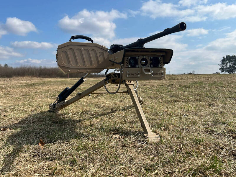逆轉前線戰況！噴火機器人+機槍掃射   烏軍成功擊退敵軍