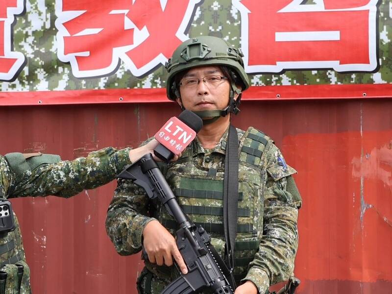 隨軍直擊》教召結合漢光操演 前軍醫召員讚「鄰兵先行」戰傷救護 隨軍直擊》教召結合漢光操演 前軍醫召員讚「鄰兵先行」戰傷救護