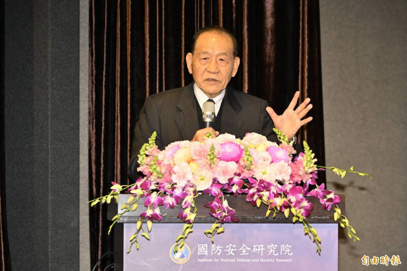 《台灣防衛與韌性》出版  一級上將霍守業：守護台灣，築起不屈防線