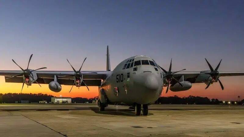 美軍新「末日專機」竟由運輸機改裝！C-130J-30首架機體交付