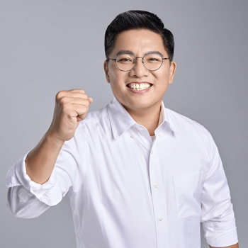 邱顯智